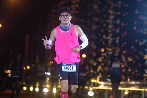 BIB: 41631
                            <button type="button" onclick="openModal(18283678)" class="btn btn-primary btn-sm float-right btn-popup" data-toggle="modal" data-target=".modal-high-quality">
                        <i class="fas fa-shopping-cart"></i> Add to Cart
                    </button>
                                            <button type="button" onclick="isThisMe(18283678, true)" class="btn btn-success btn-sm float-right btn-popup btn-isme hidden" data-toggle="tooltip" data-placement="bottom" title="นี่คือรูปของคุณใช่ไหม คลิกที่นี่เพื่อเอาเข้าอัลบั้ม">
                        <i class="fas fa-plus"></i> Add to album
                    </button>
                    <button type="button" onclick="isThisMe(18283678, false)" class="btn btn-warning btn-sm float-right btn-popup btn-isnotme hidden">
                        <i class="fas fa-ban"></i> Remove from album
                    </button>